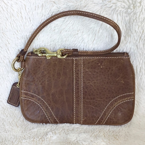 Coach Vintage Brown Leather Wristlet Rare - Picture 2 of 11